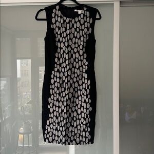 Diane Von Furstenberg Black and Silver Patterned Dress